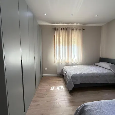 Lokas Cozy Apartment
