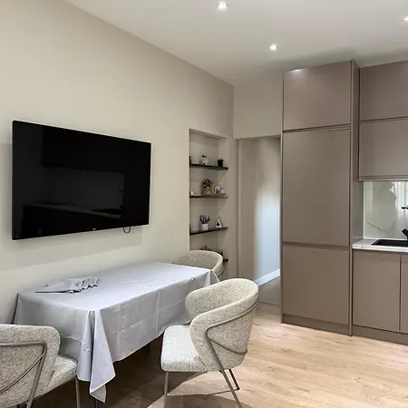 Lokas Cozy 公寓 地拉那